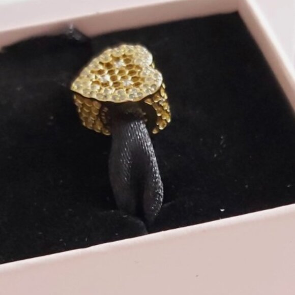 Pandora Shine Honeycomb Lace Heart Charm with Clear Zirconia 767039CZ- VERY RARE - Picture 6 of 16